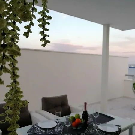 Eden Beach Apartment Limassol