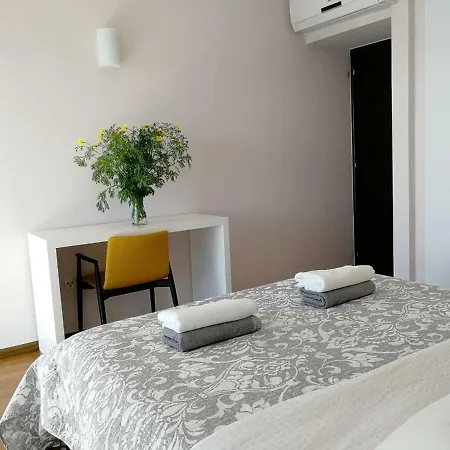 Eden Beach Apartment