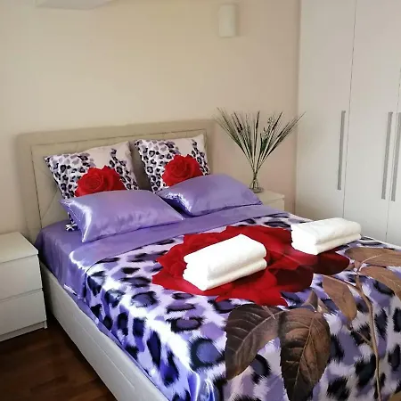 Eden Beach Apartament *